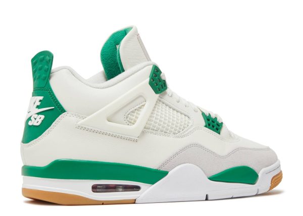 NIKE SB X AIR JORDAN 4 RETRO SP 'PINE GREEN' - Image 3