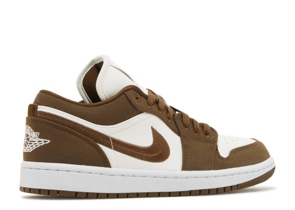 WMNS AIR JORDAN 1 LOW SE 'LIGHT OLIVE' - Image 3