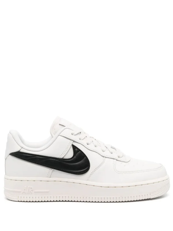 Nike Air Force 1 '07 sneakers