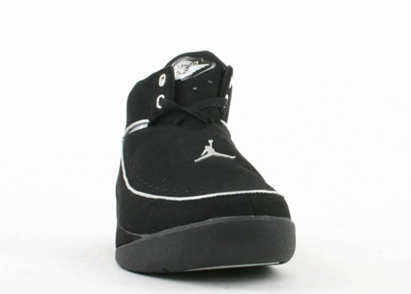 NU' RETRO AIR JORDAN 2 'BLACK CHROME' - Image 2