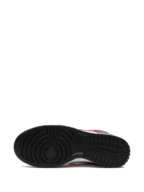 Nike Dunk Low Retro "Red Swoosh Panda" sneakers - Image 4